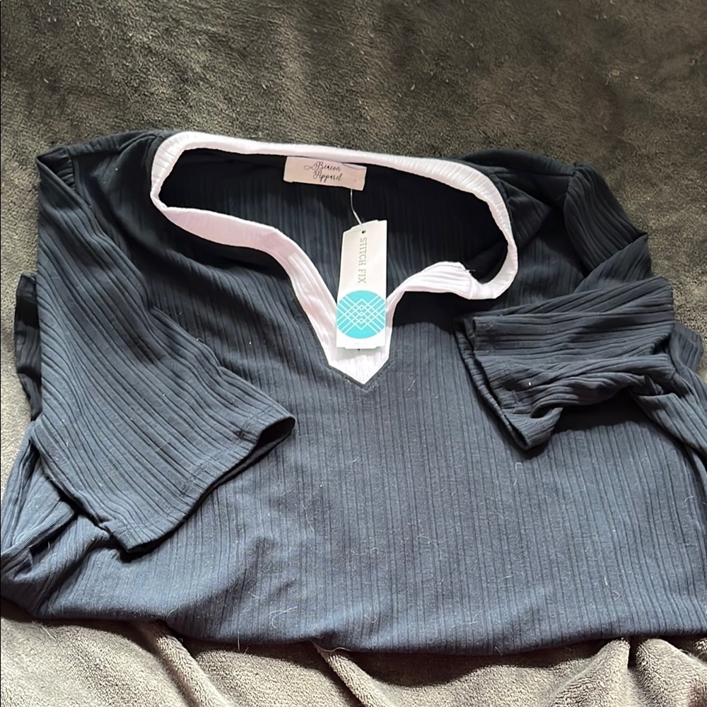 Navy Ribbed V-Neck Top
